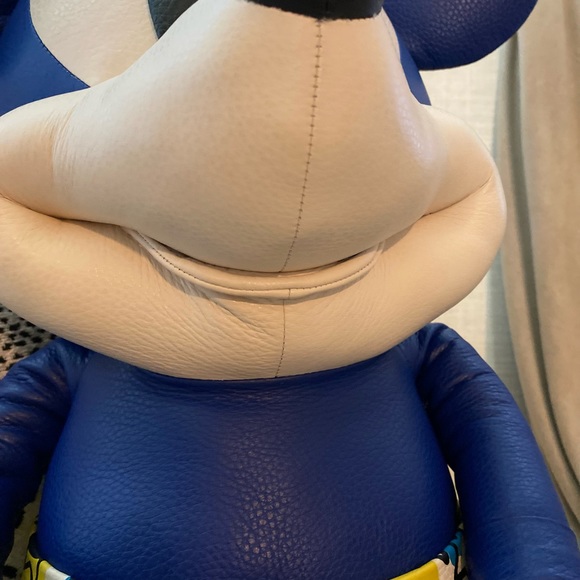 Limited Edition Coach Mickey Mouse stuffed animal. 18” bum to ears. NWT!! - Picture 4 of 10